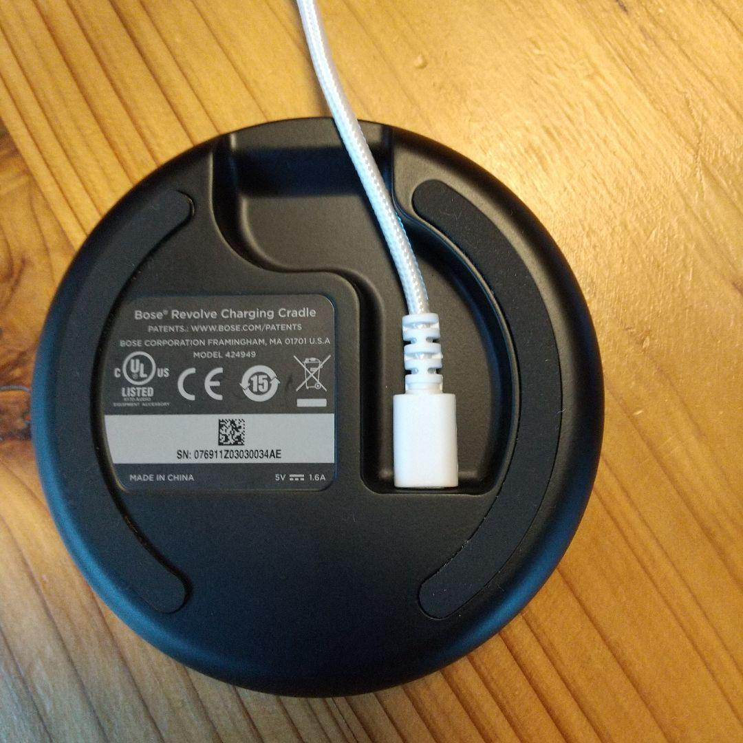 BOSE SOUNDLINK REVOLVE+II 充電スタンド付き