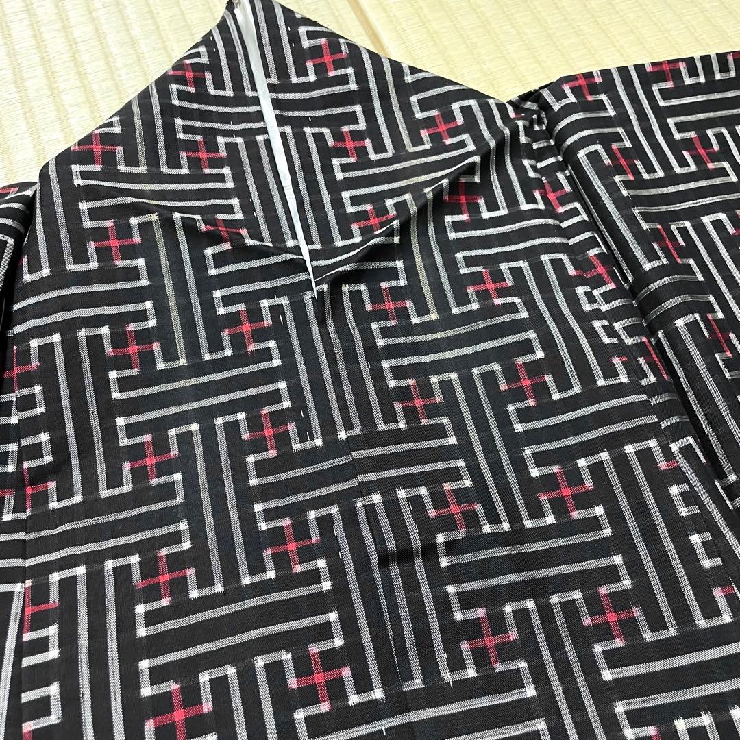 秋名バラ 本場奄美大島紬 赤 4玉 手織り 泥染