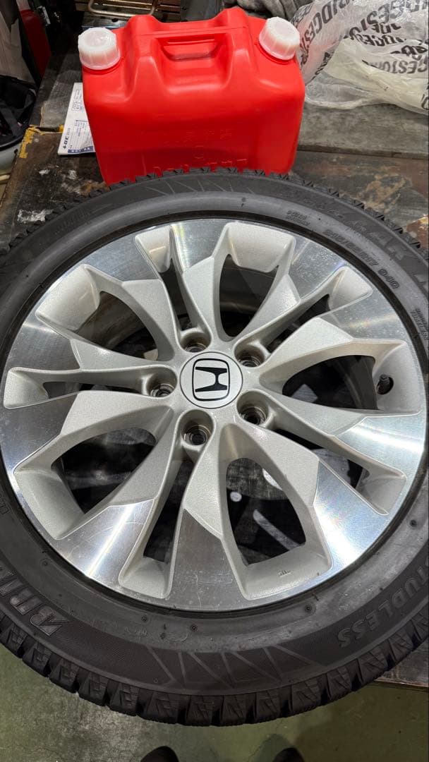 特価 オデッセイアルミスタッドレス4本セット　215/55/17ホンダ純正アルミ