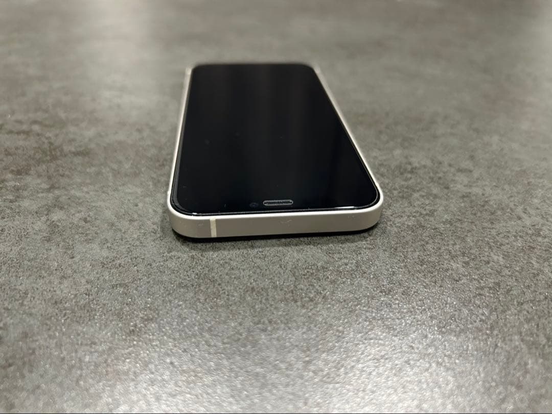 【美品】iPhone 12 mini ホワイト 128 GB SIMフリー