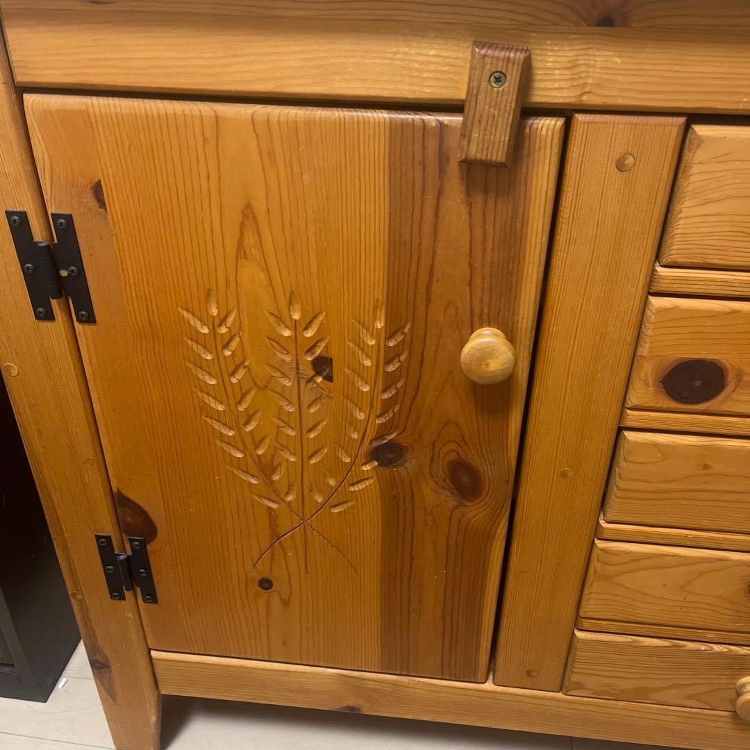 木製チェスト 彫刻　アンファン　カントリー　チェスト　天然木