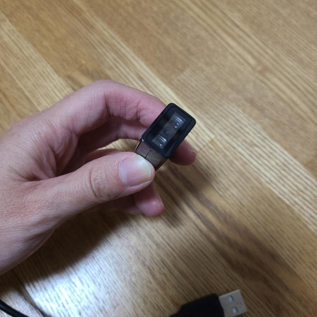 超小型 ミドルレンジCCD バーコードリーダー MD808-B