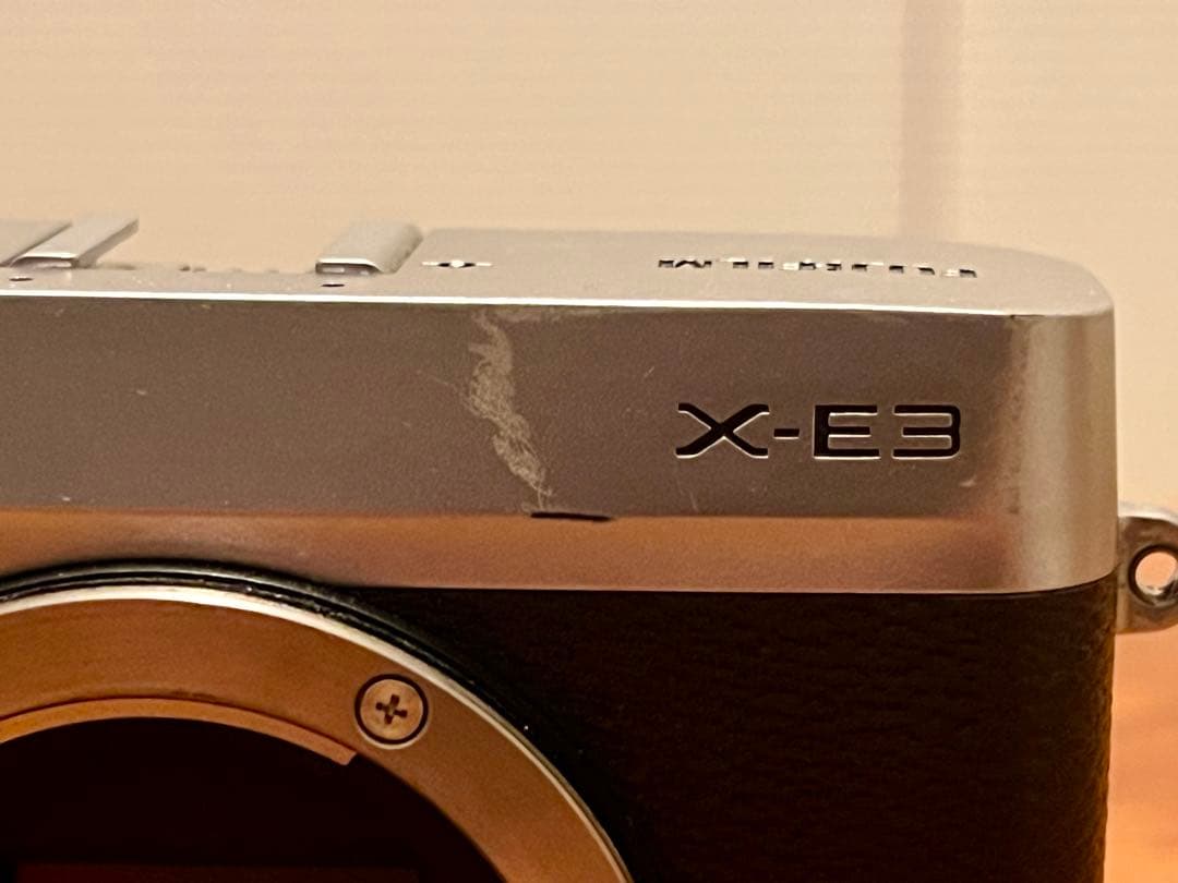 u*1様 【FUJIFILM】 X-E3 シルバー/ブラック