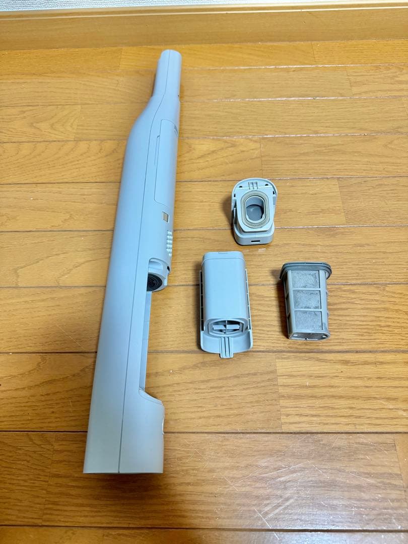 パナソニック セパレート型コードレススティック掃除機 MC-NS70F