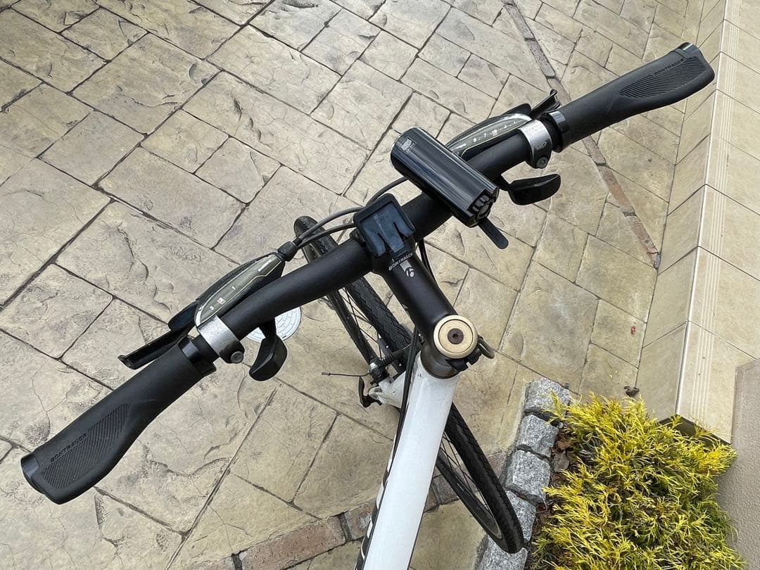 Trek クロスバイク FX3 L ホワイト(手渡し希望・山梨県富士吉田市)