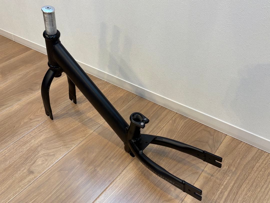 ZEROBIKEFACTORY　VANISH バニッシュ ランバイク