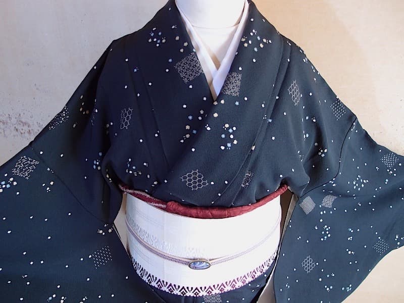 染め小紋（小花、古典文）裄66 正絹