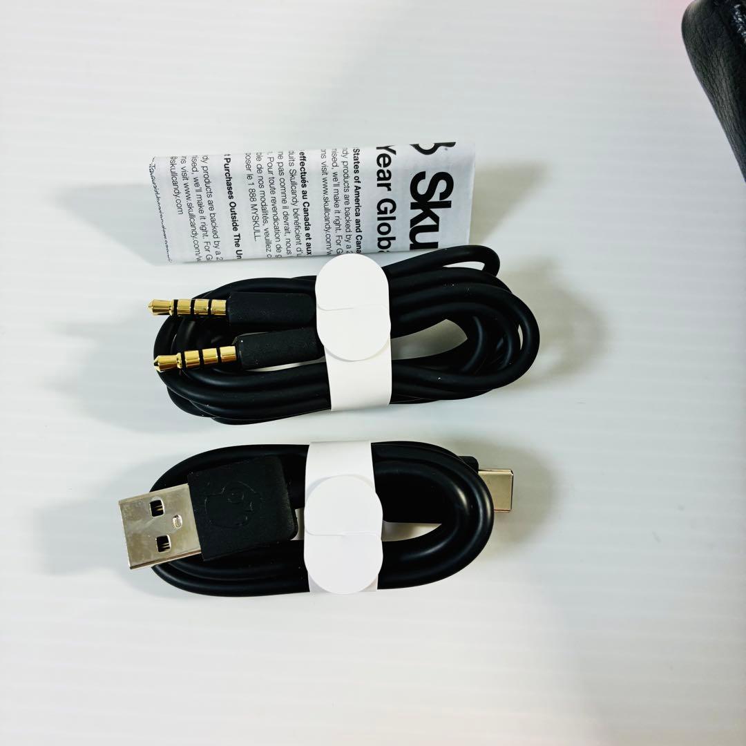 Skullcandy × Budweiser コラボヘッドホン