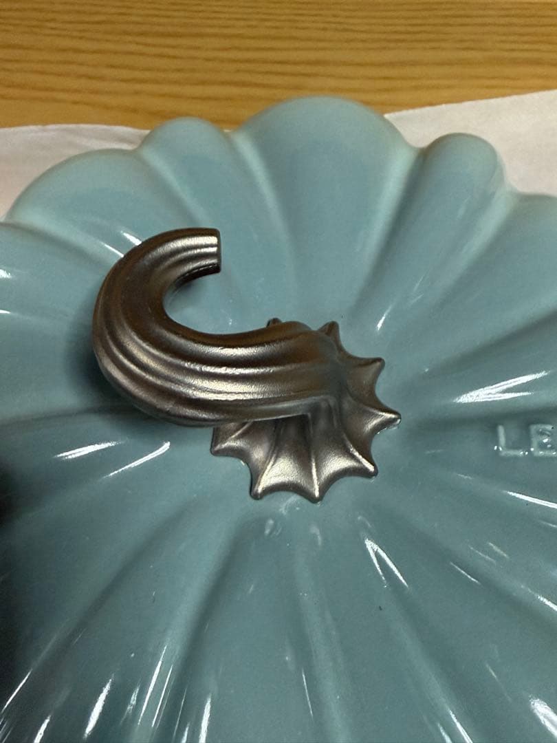 ⭐︎お値下げ⭐︎ LE CREUSET パンプキン型　24cm シーソルト