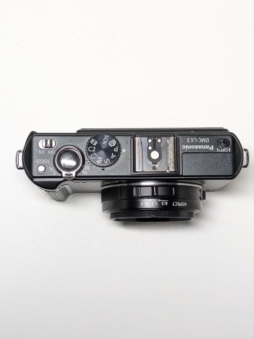 【美品】Panasonic　デジタルカメラ LUMIX DMC-LX3
