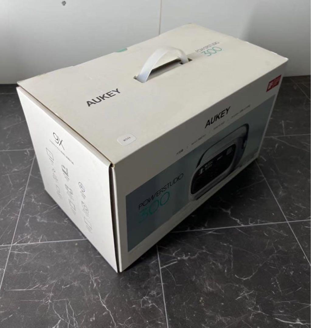 AUKEY ポータブル電源 約300Wh PS-RE03 82500mAh