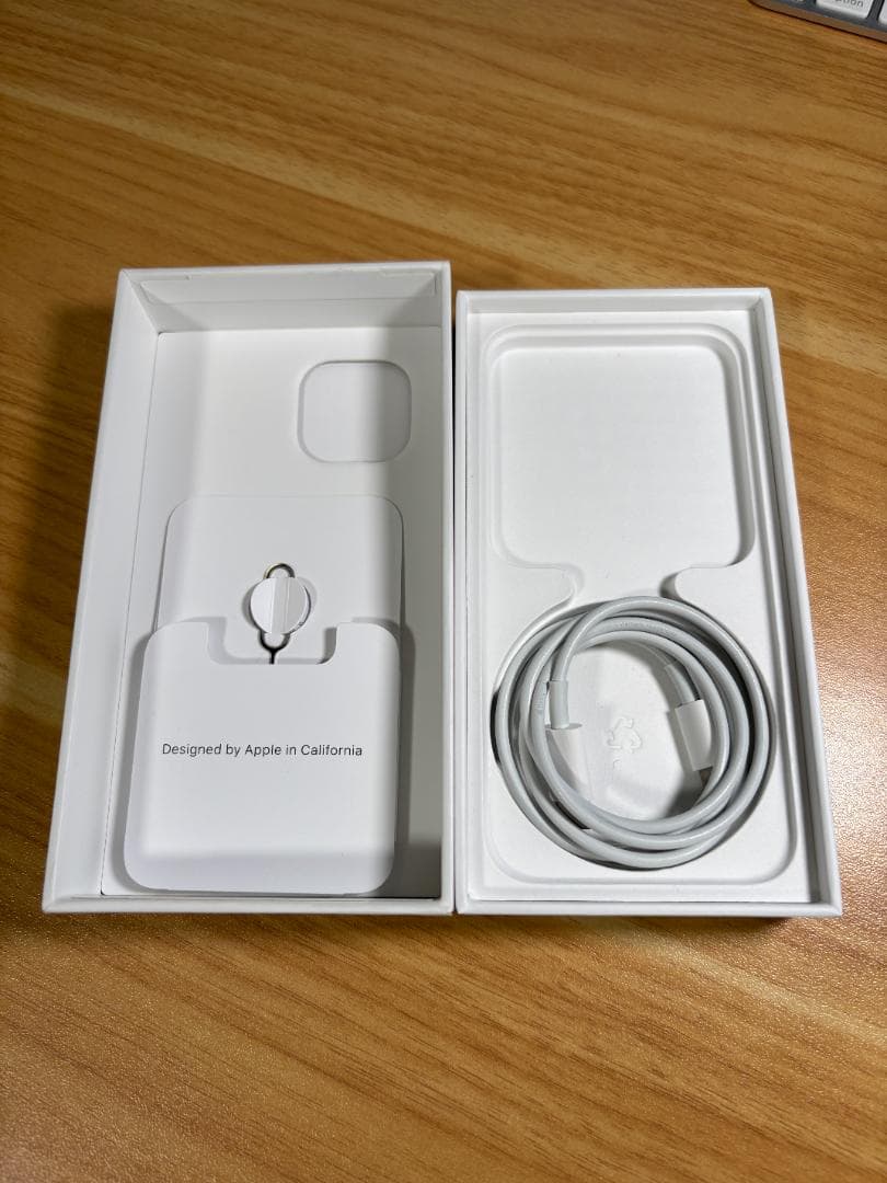 iPhone 13 mini 【美品】純正バッテリー交換済み