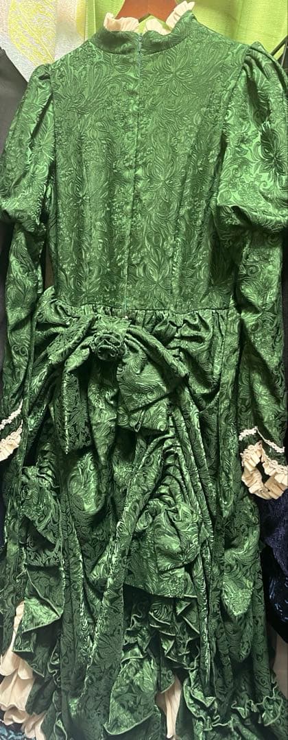 Henrietta Moonlight of Britainパニエ付き