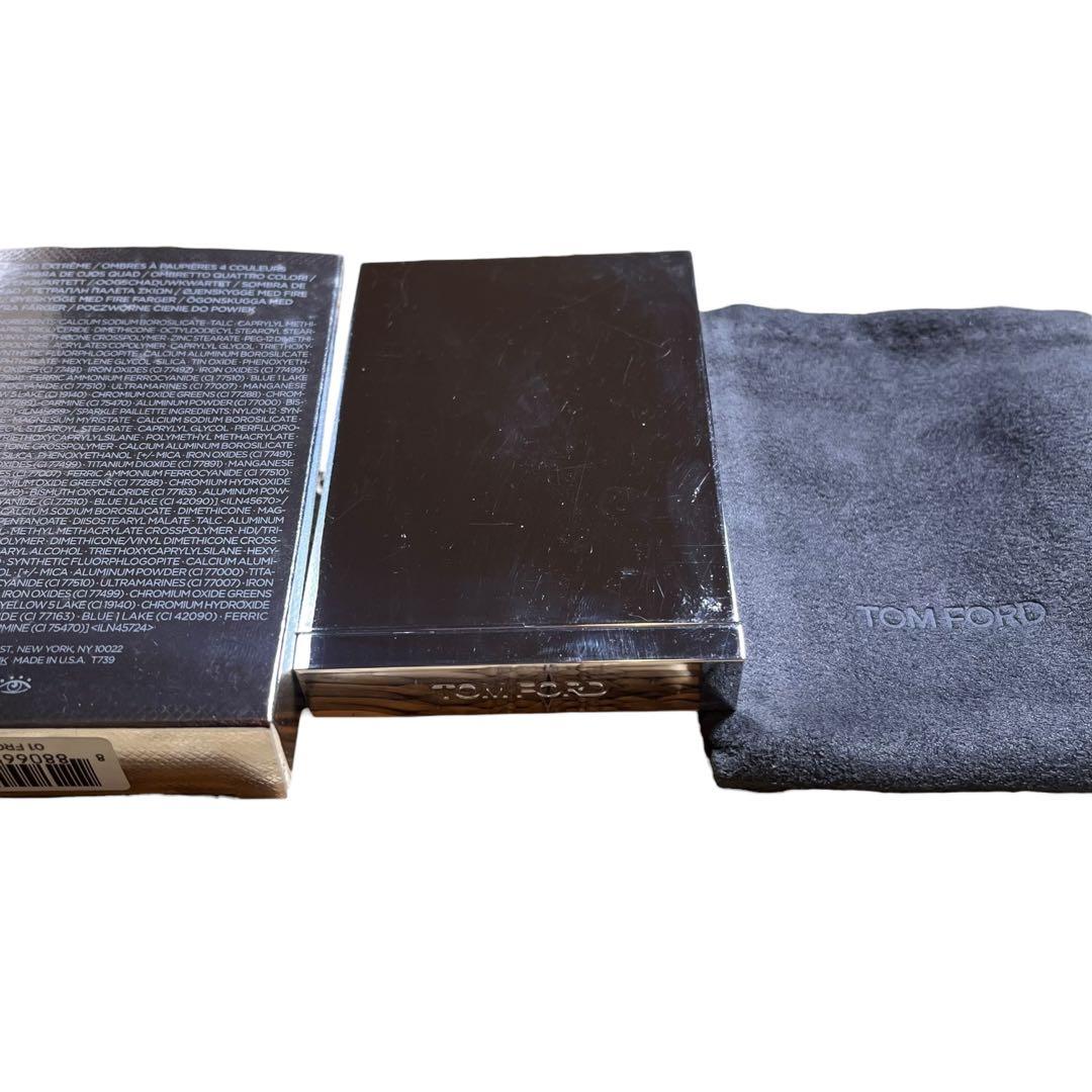 レア　トムフォード　アイカラークォード　フロストファイア　TOMFORD