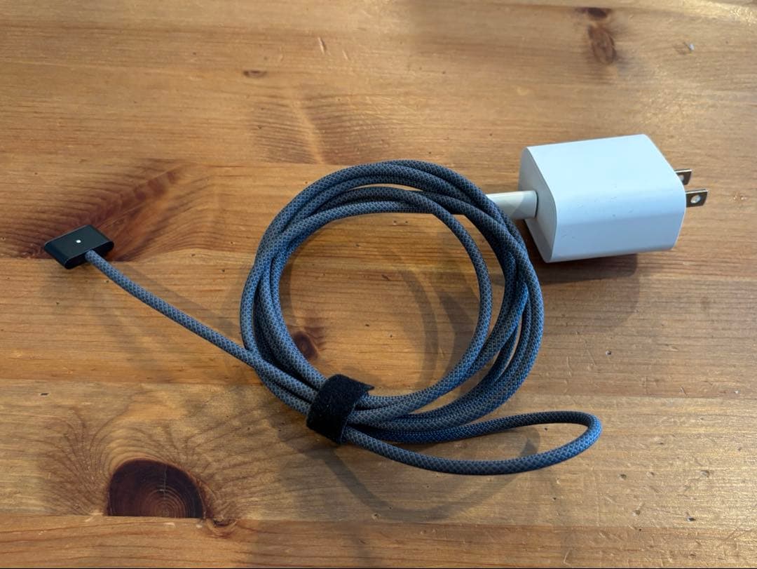 Apple MacBook Air （2022）M2