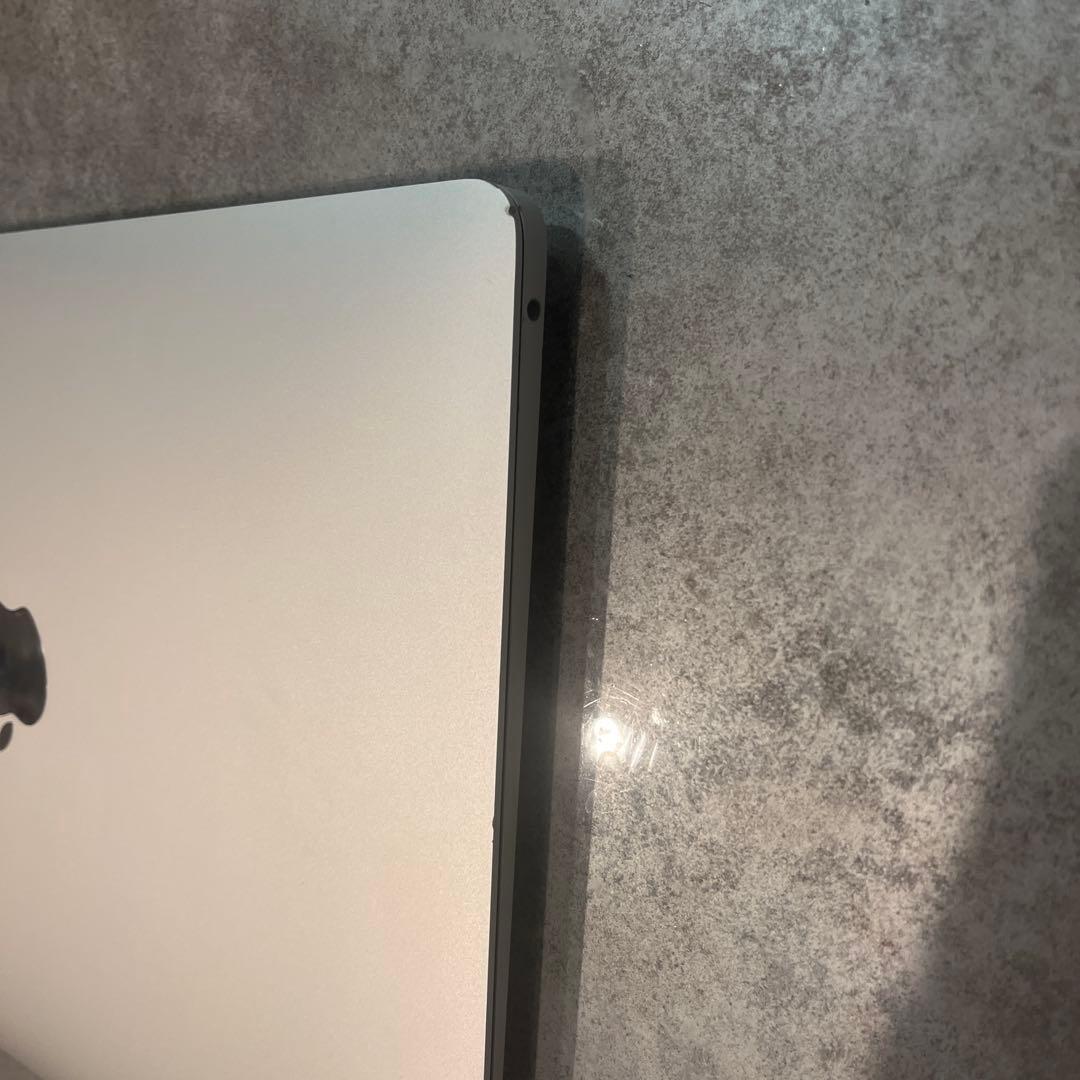 2020 M1 MacBook Air 8GB 256GB 充電器無し