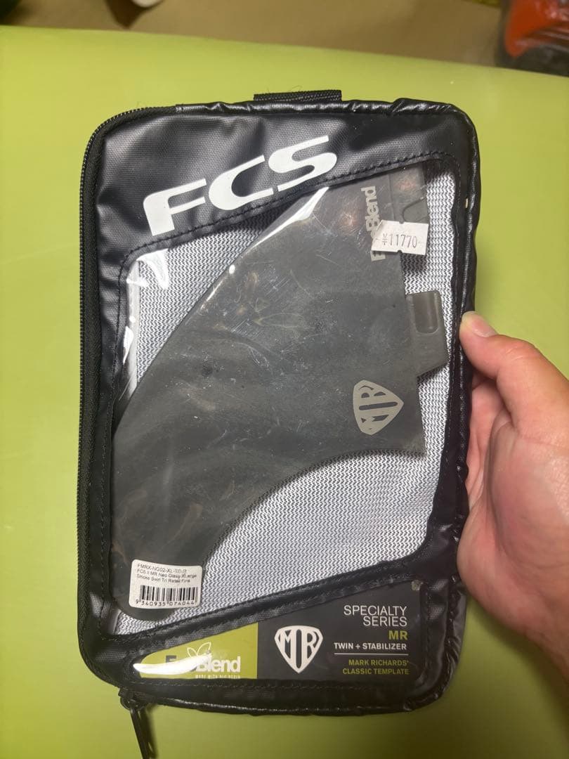 ジャスティスサーフボード　フィン　ケース付き IN.STA 5'8\"