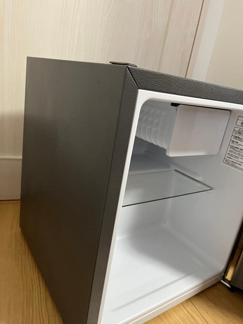 Hisense 小型 冷蔵庫 幅44.5cm 45L シルバー HR-A45S