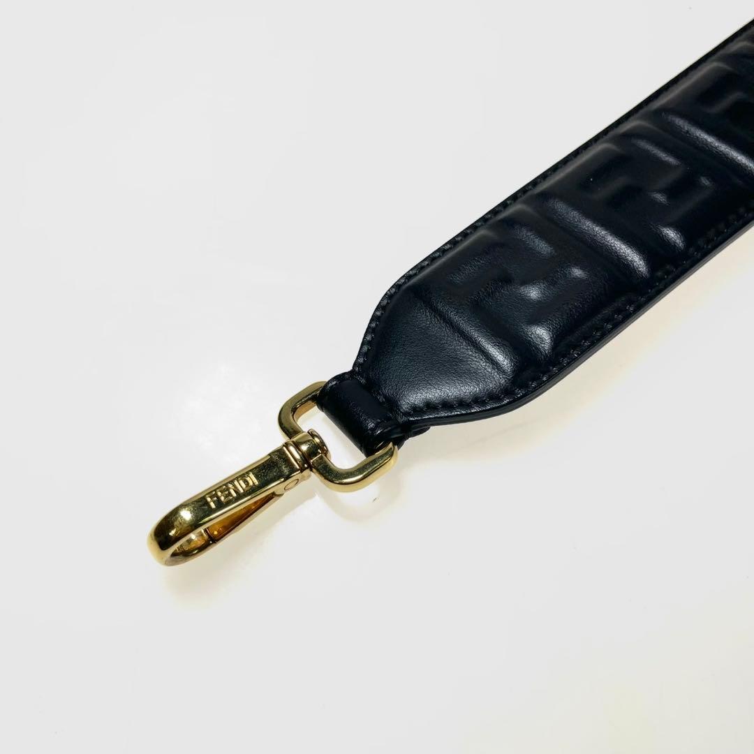 極美品 FENDI ストラップ ユー ミニ a811