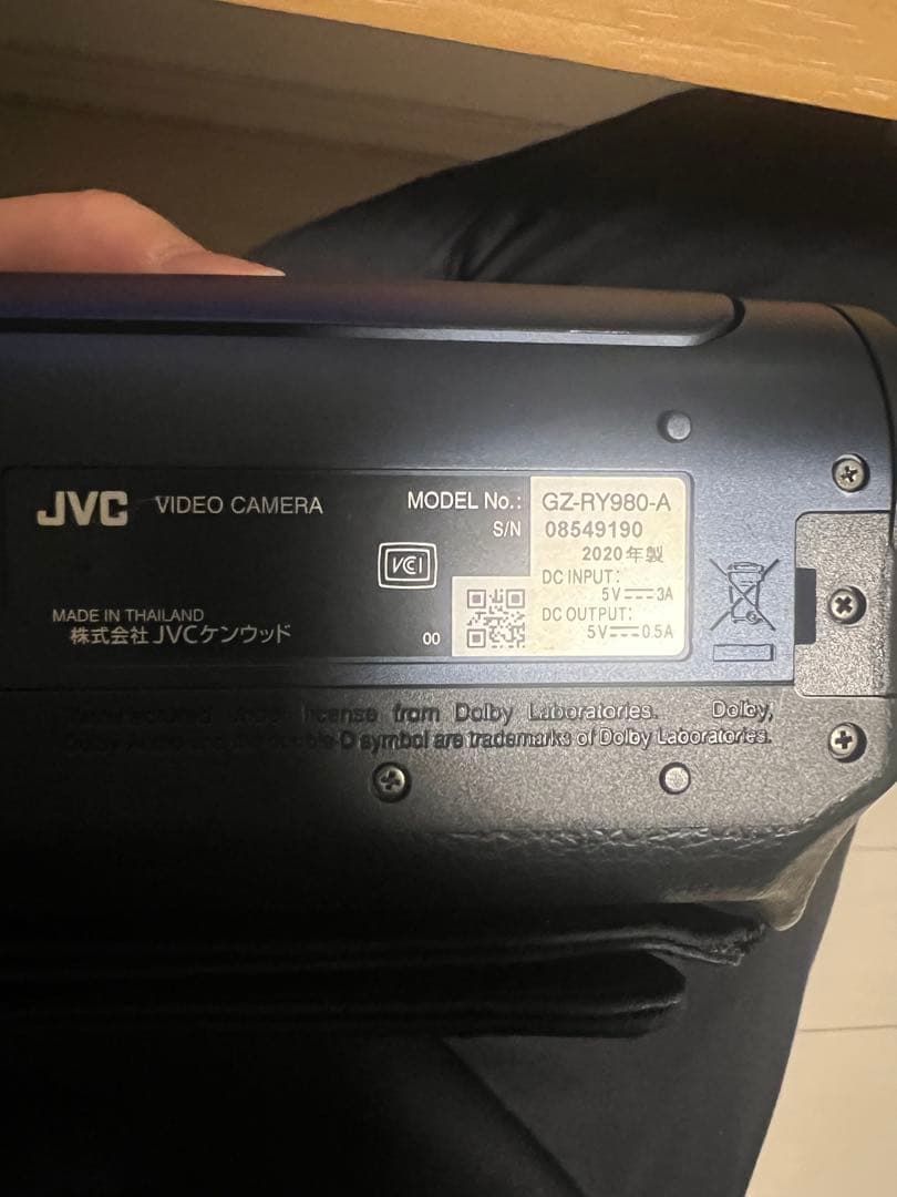 【毎日値下げ】JVC 4K 防水ビデオカメラ本体　GZ-RY980-A