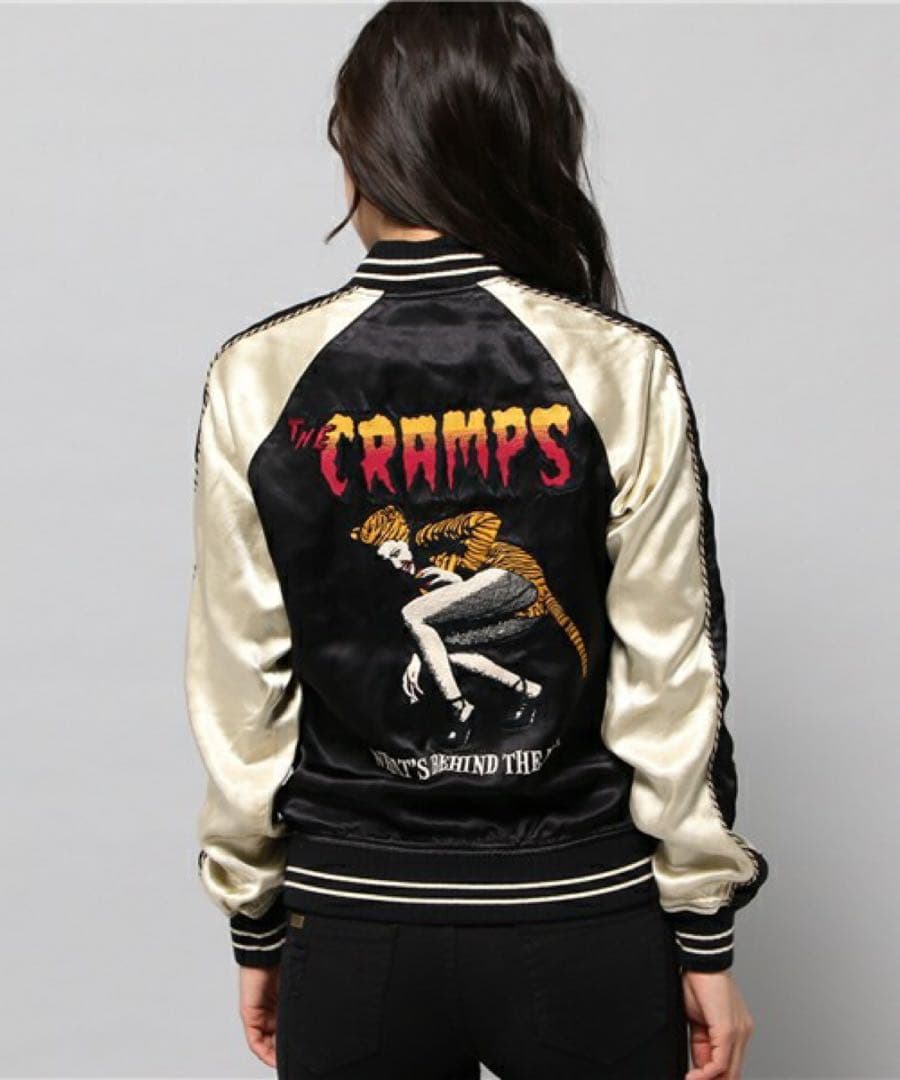 CR/WHAT'S BEHIND THE MASK刺繍 スカジャン