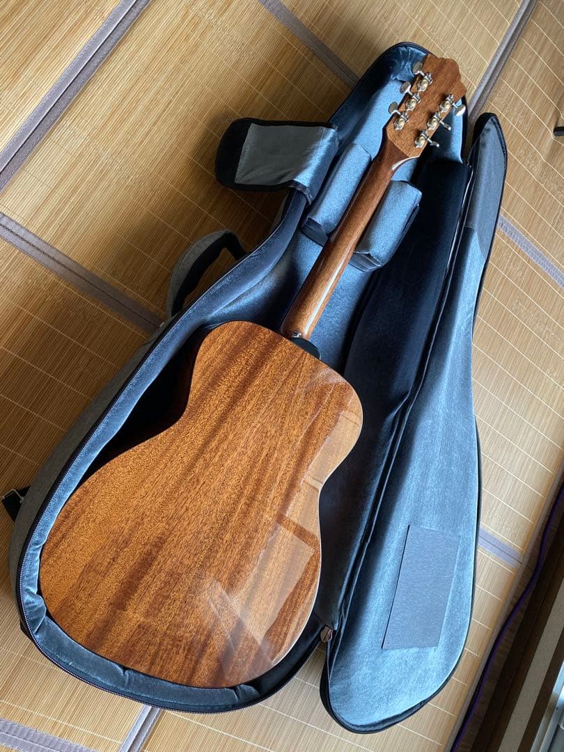 超美品　GUILD ギルドOM-120 アコースティックギター　 マホガニー