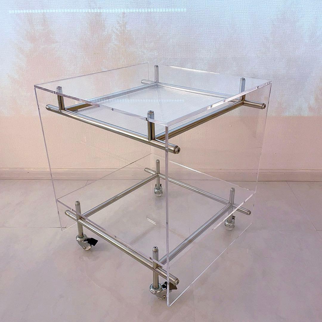 アクリルコーヒーテーブル　サイドテーブル　キャスター付き　モジュール家具 収納