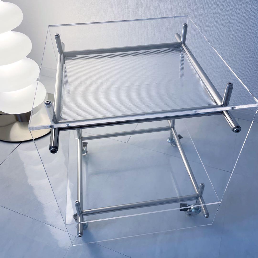 アクリルコーヒーテーブル　サイドテーブル　キャスター付き　モジュール家具 収納