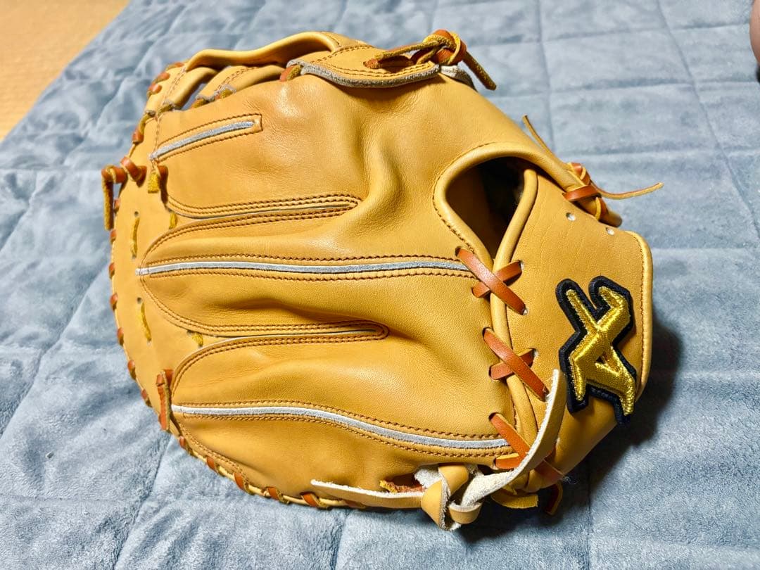 Atoms 硬式ファーストミット ヘルトンバック