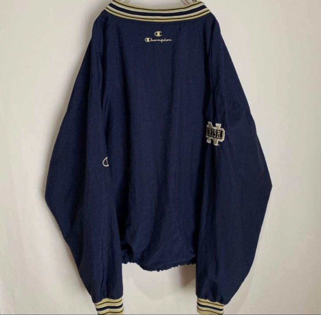 チャンピオン プルオーバー ナイロン Vネック ビンテージ 90s 刺繍　ロゴ