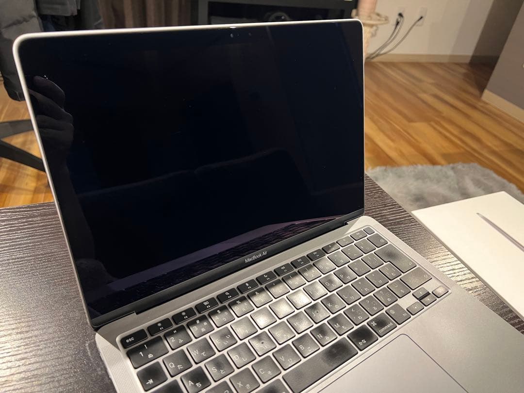 土*！様 【超美品】MacBook Air M1（13インチ／2020年／256