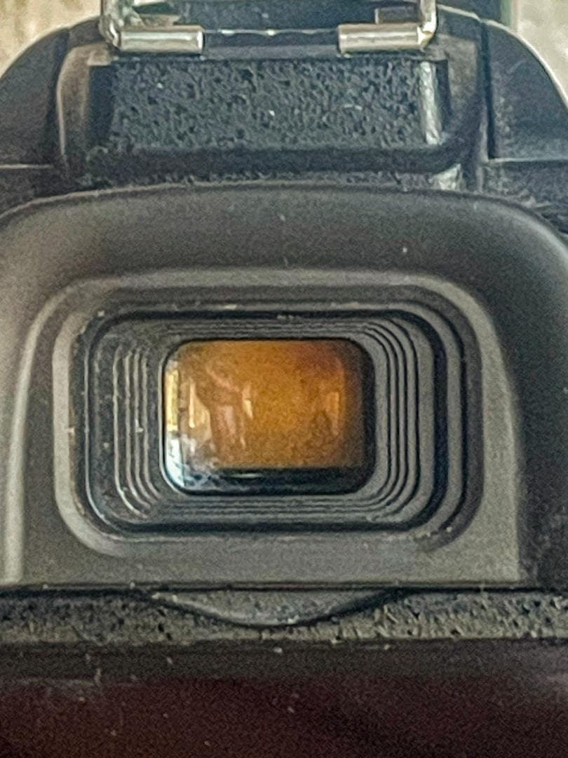 Nikon D3200 + 18-55mm VR デジタル一眼レフカメラ