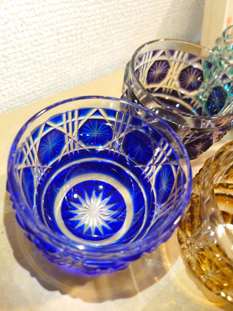 【未使用】薩摩切子　薩摩びーどろ工芸作　五色五客　色被せ　切子猪口