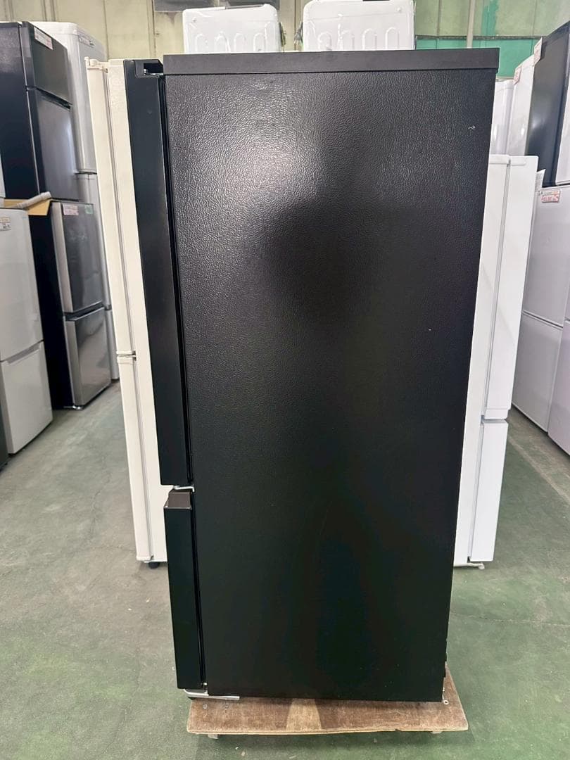 大阪送料無料★3か月保障付き★冷蔵庫★2023年★HR-D16FB★SR-89