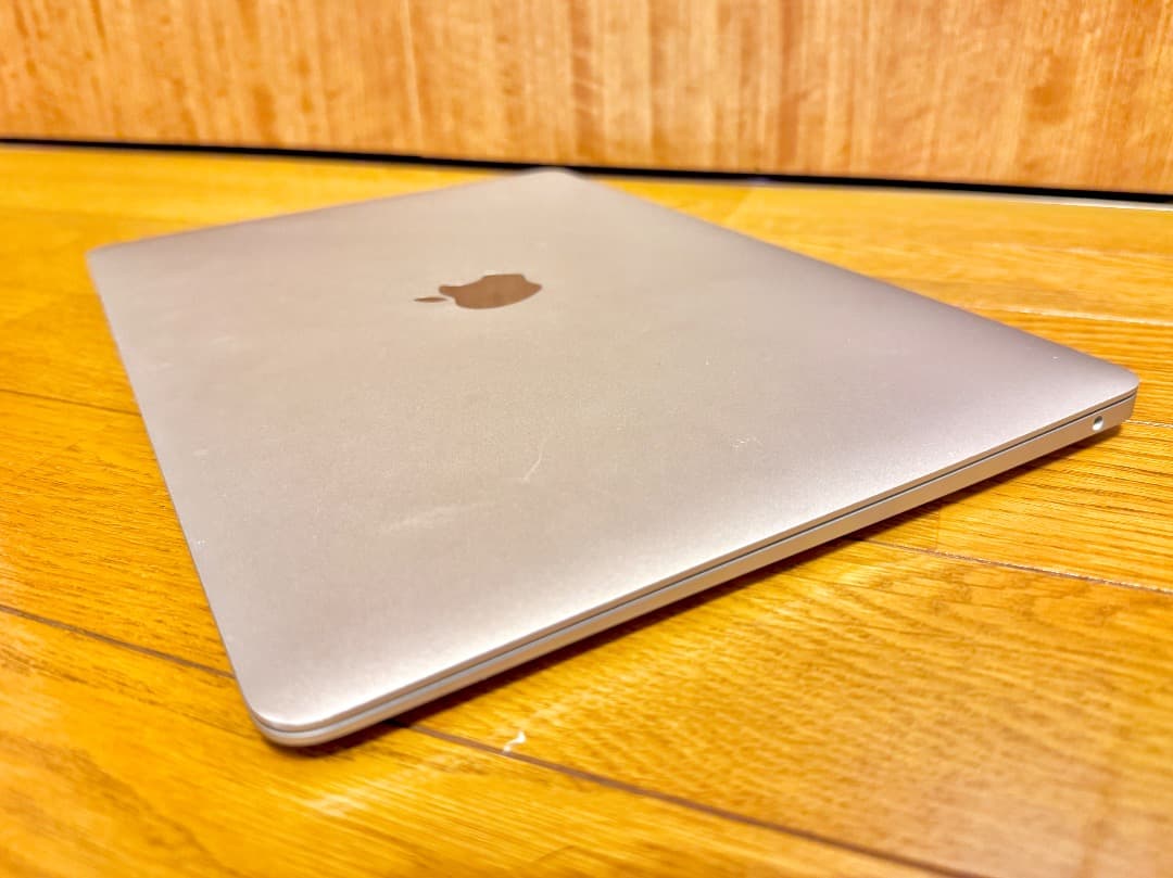 Apple MacBook Air 2018 Retina 13インチ
