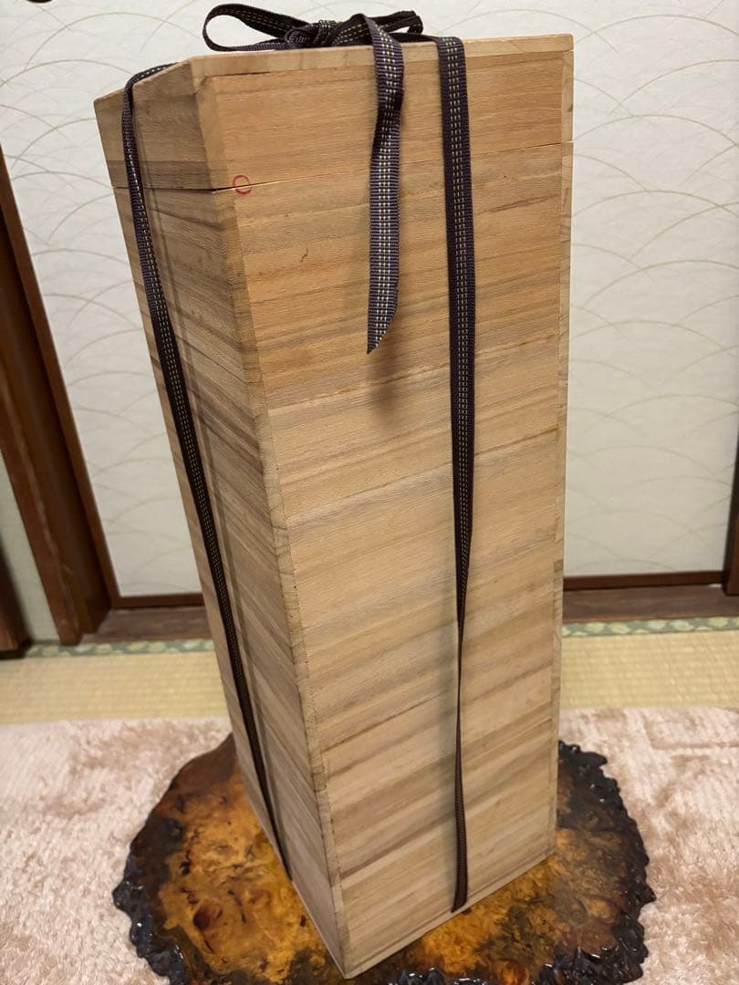 韓国青磁器の開運金龍神装飾陶器瓶