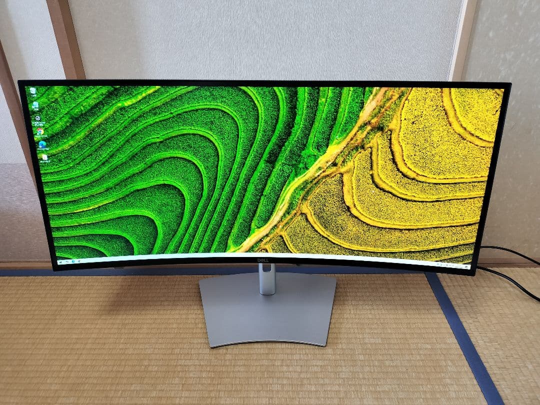 Dell 34インチ ウルトラワイド曲面モニター U3421WE