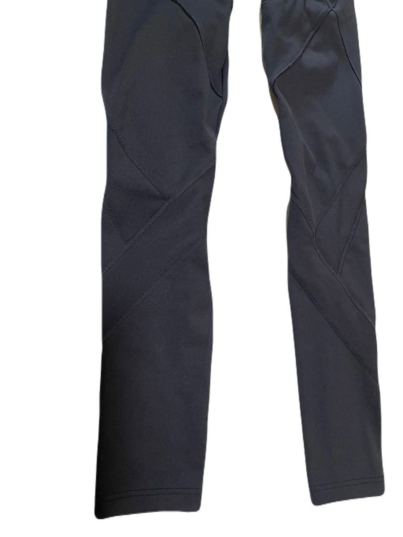 リントスルRintosull M パーフェクトフォームトップス、レギンス