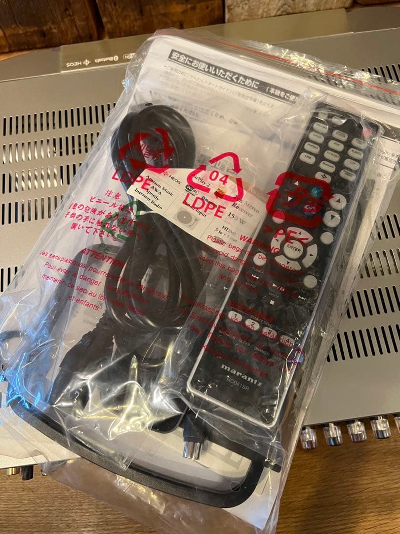 Marantz NR1200 プリメインアンプ