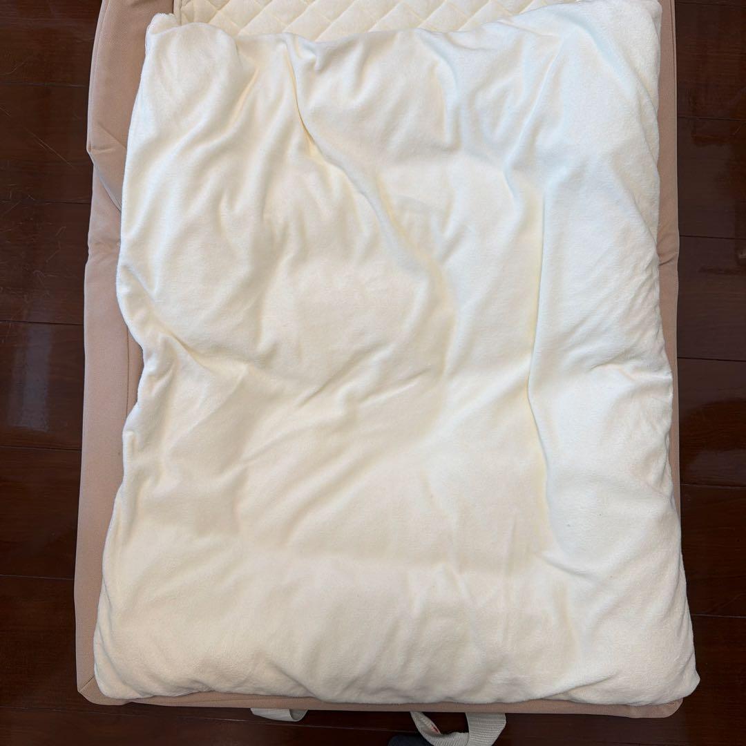 ファルスカ farska コンパクトベッド フィット　持ち運び ベビーベッド