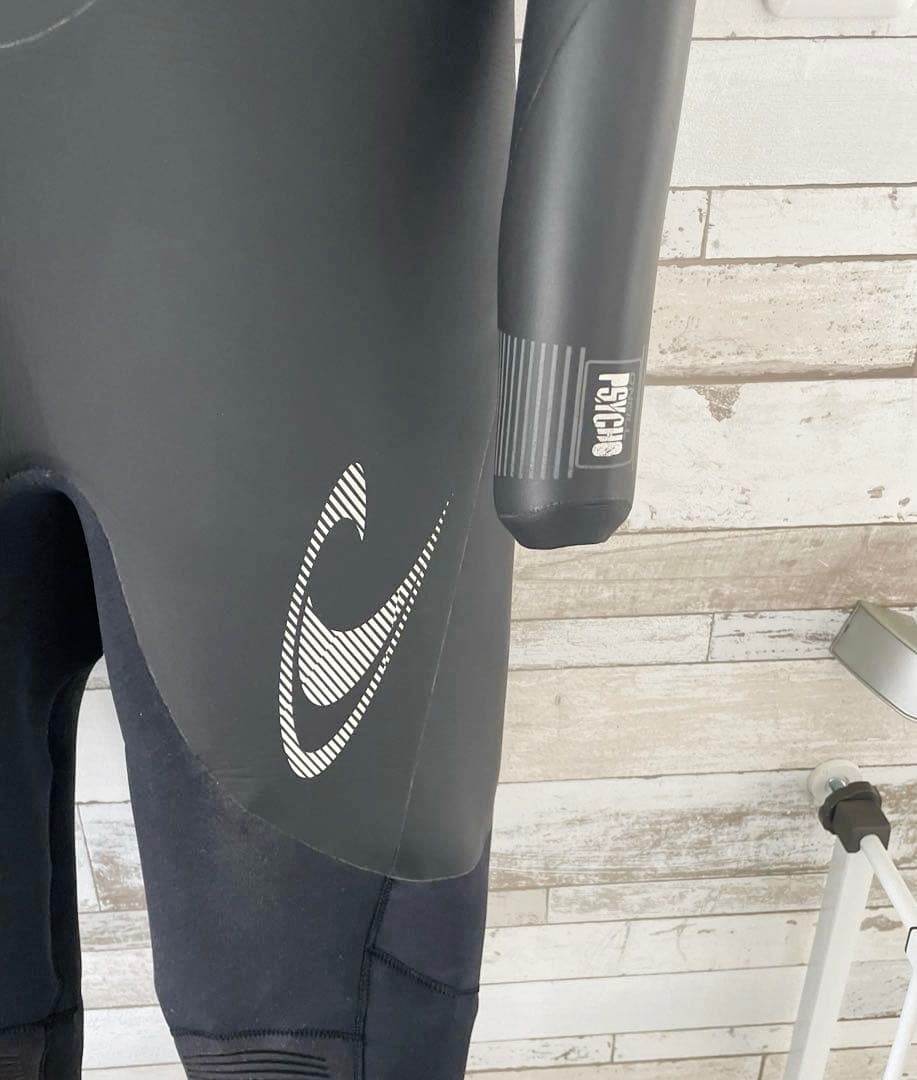 【早い者勝ち】O'NEILL メンズ178 L〜XL相当 セミドライ 5/3