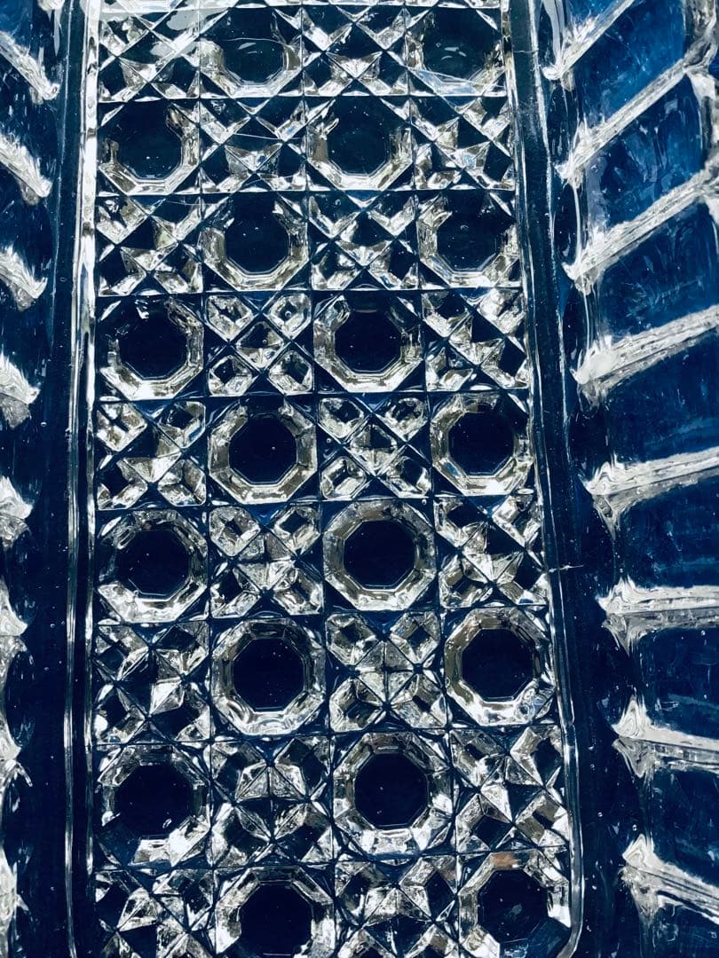 イギリスアンティークのサービングガラスプレート