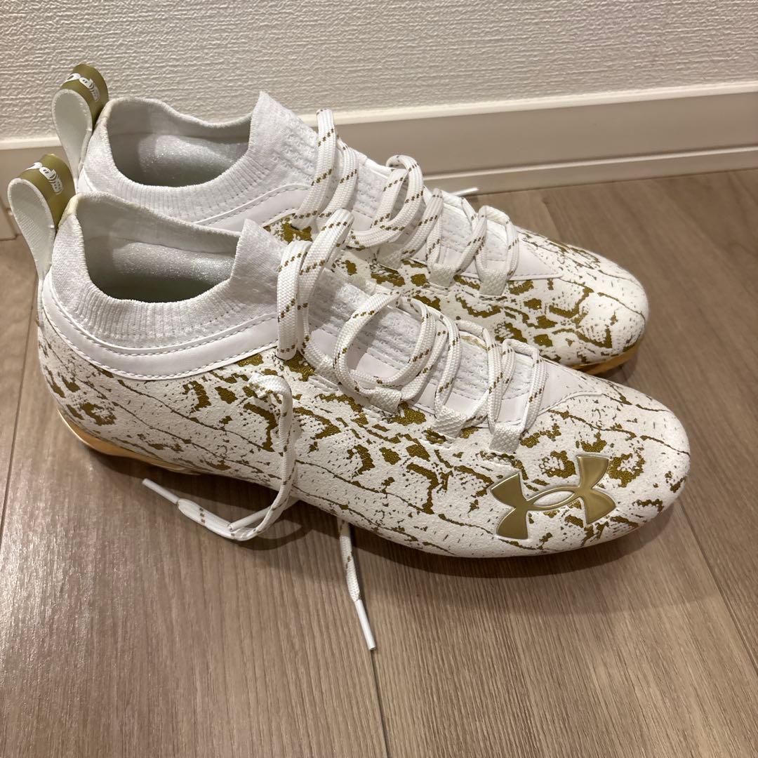 Under Armour アメリカンフットボール スパイク　27.5センチ