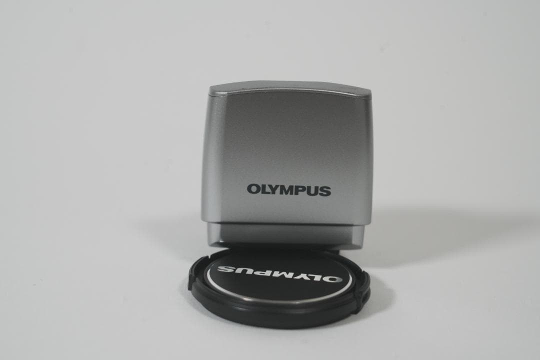 オリンパス PEN E-PL8 + ED 14-42 EZ +おまけ(SD込み)