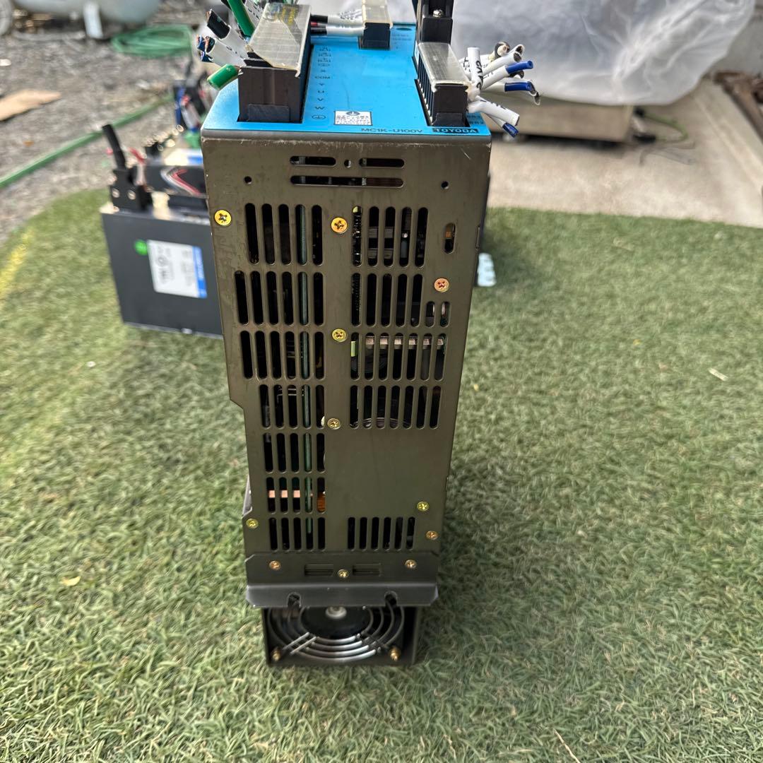 豊田 MC1K-U100V モーションコントローラー、サーボアンプ、山陽電機