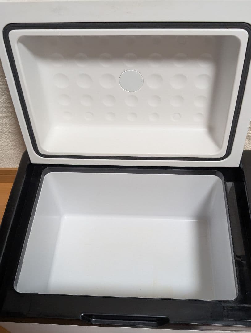 ポータブル冷蔵庫　車載冷蔵庫 ベルソス