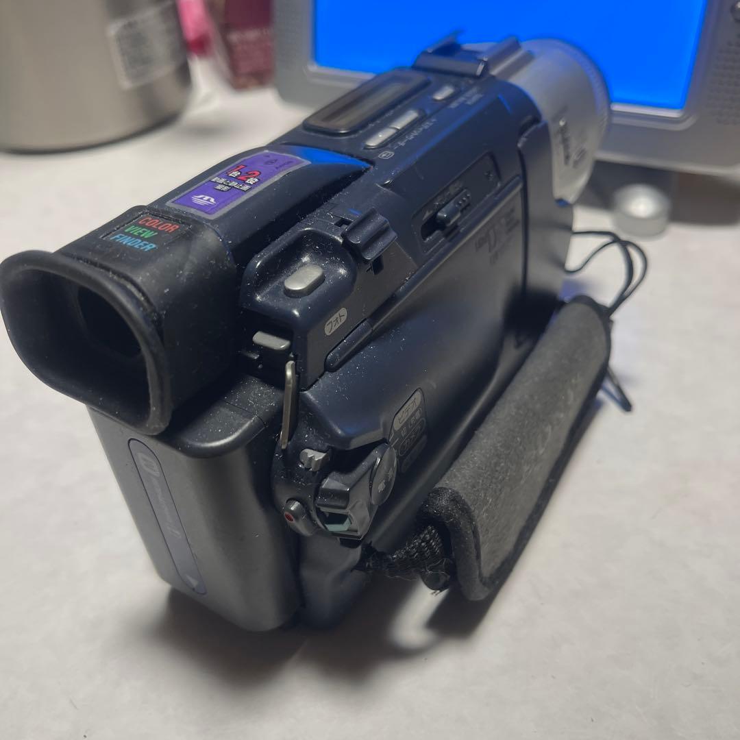 SONY miniDV HANDYCAM DCR-TRV17 ①