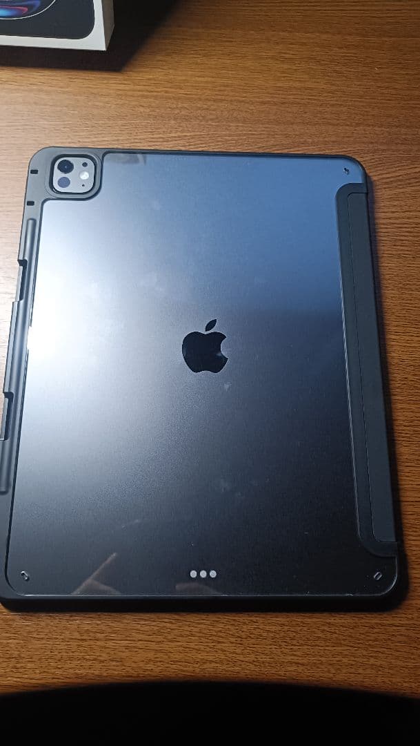 Apple iPad Pro M5 13インチ スペースグレー 本体