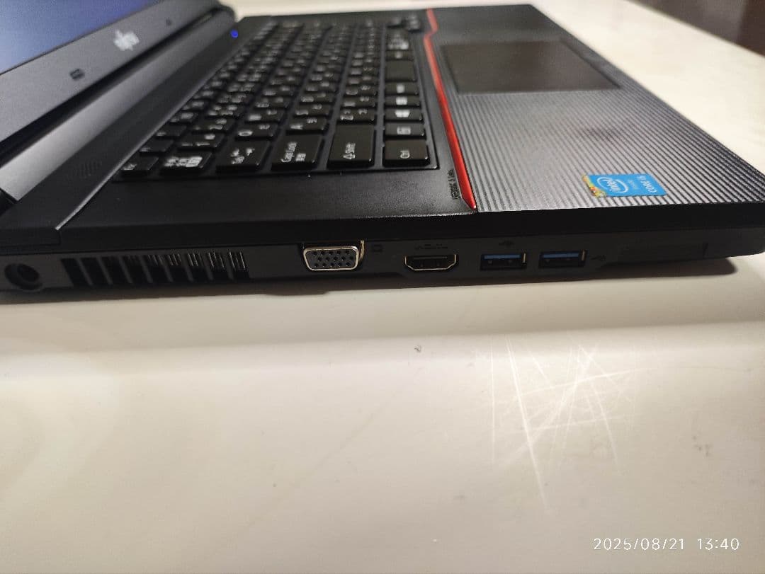 Ubuntu24.04 LTS 富士通 LIFEBOOK アダプター付き