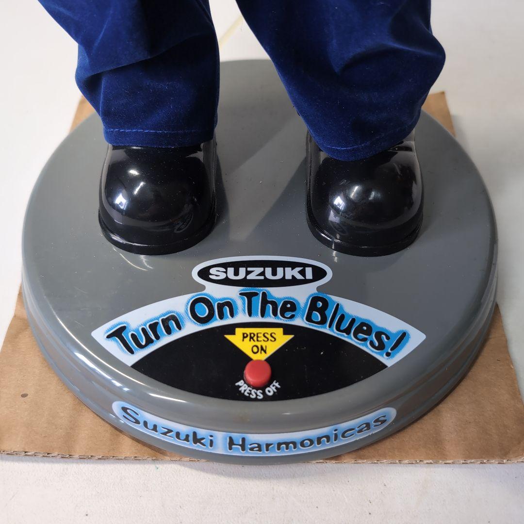 ハーモニカを吹く人形 SUZUKI BLUES MAN ハーモニカ　ブルースマン